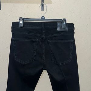 LIKE NEW!! Hollister Men’s Skinny Jeans size 32 x 30